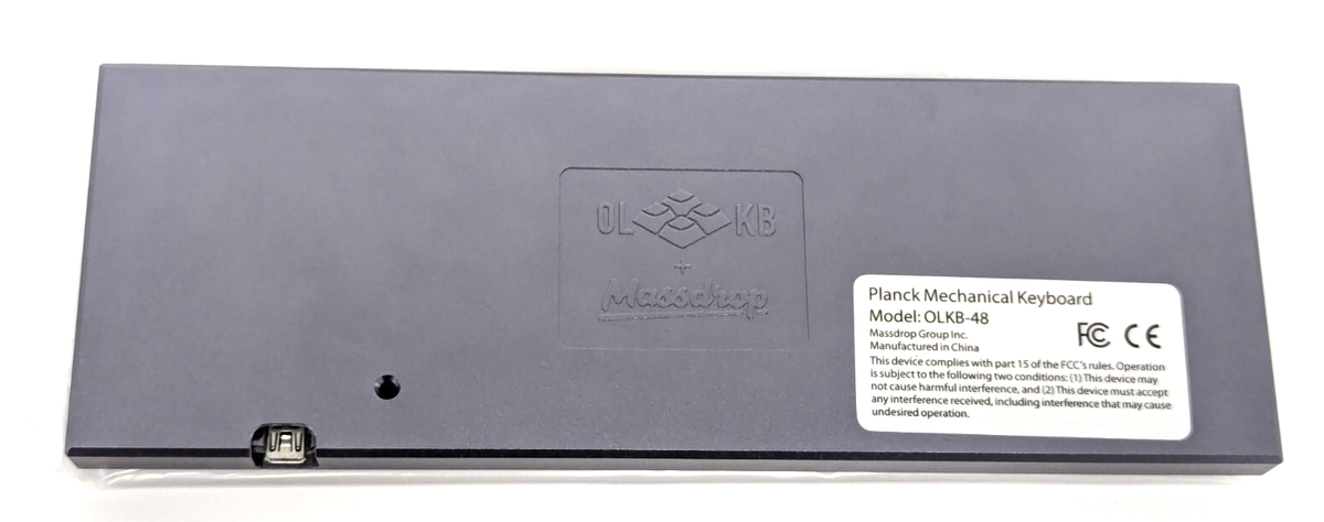 K・BO Oです。 ボウタイリボン付きパール釦フラワーツイードドッキングワンピース