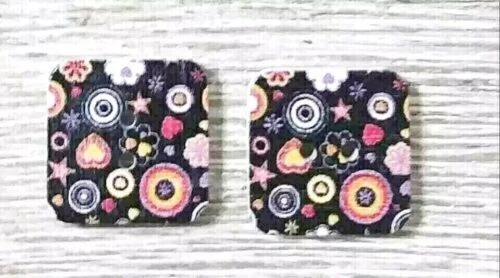 square wood sewing buttons 2 holes 1/2 inch hearts black 2pc set - Image 2 of 2