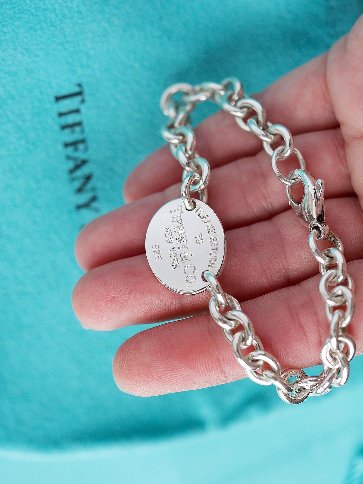 return to tiffany oval bracelet