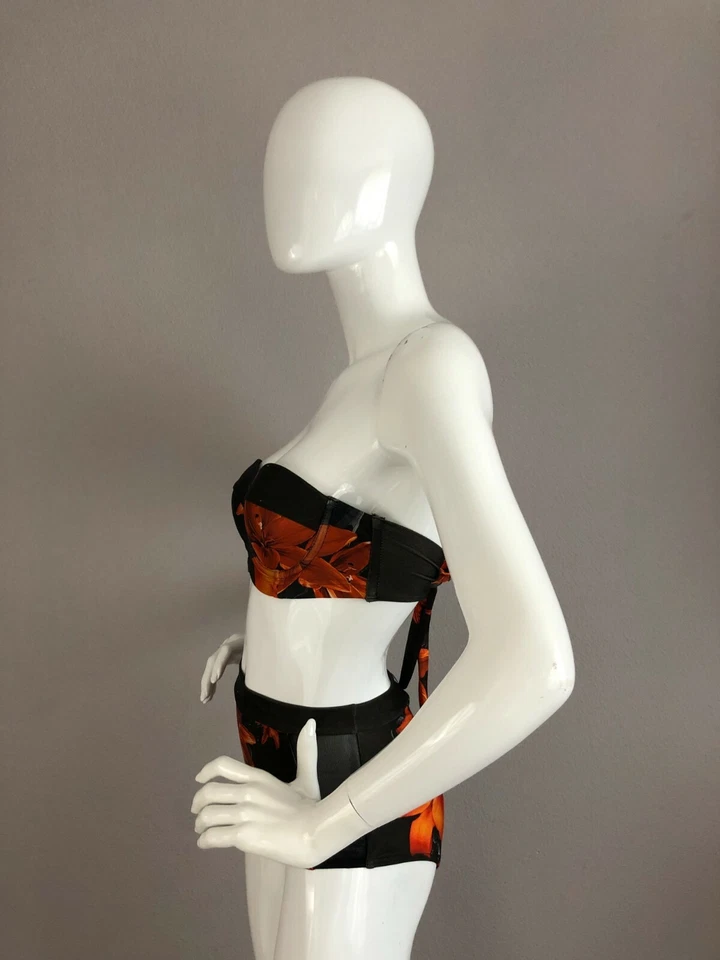 Traje de baño We Are Handsome para mujer de dos piezas con flores talla XS Foto 2 de 4