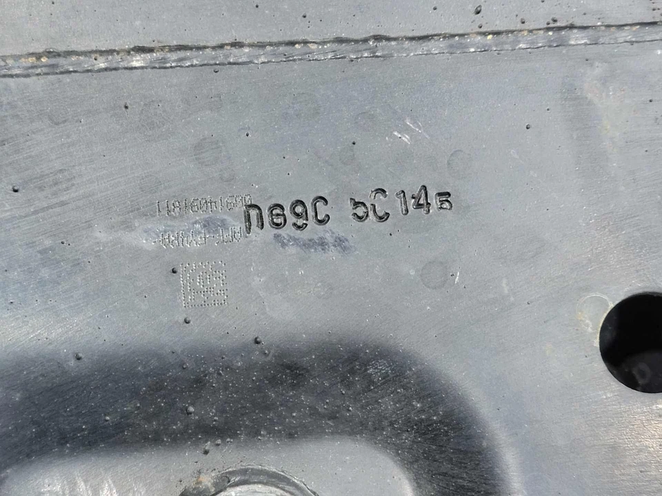 Subchasis travesaño delantero Ford Fusion 2013-2020 pieza original OEM HG9Z5C145C Foto 3 de 4