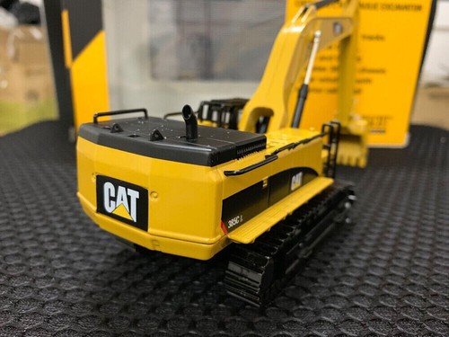 Norscot Cat 1/64 L Hydraulic Excavator Engineering Diecast 385C Construction Car - Picture 5 of 10