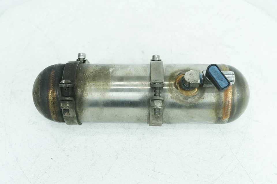 2010 Harley Touring FLHX Street Glide EVAP Vapor Charcoal Fuel Emission Canister - Image 3 of 4