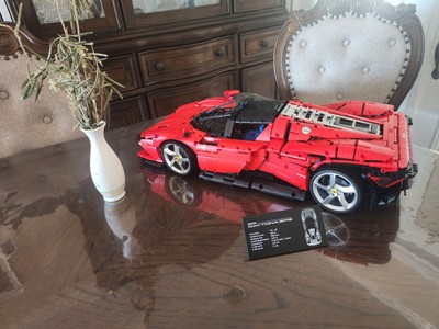 LEGO TECHNIC: Ferrari Daytona SP3 (42143)