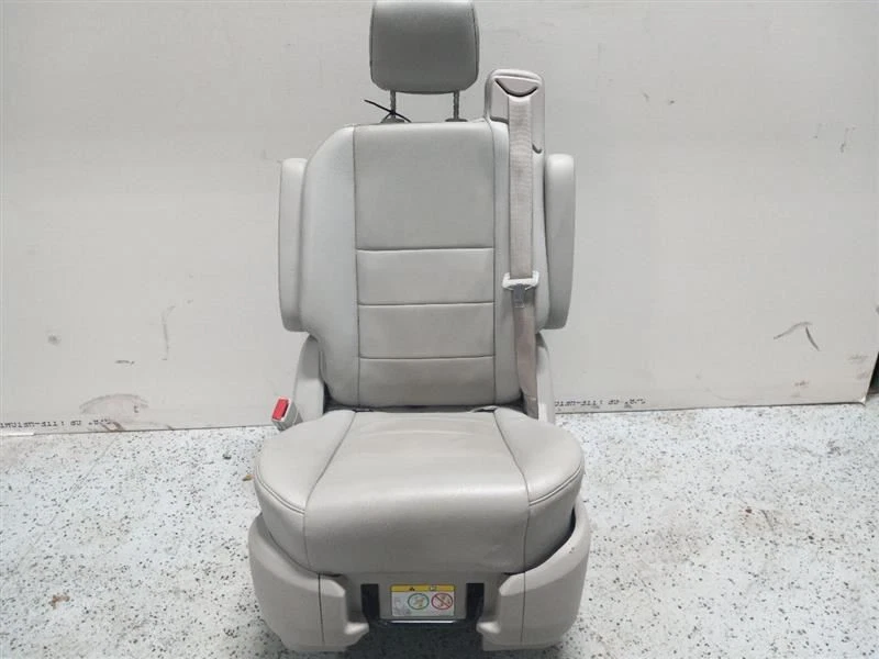 2008 DODGE GRAND CARAVAN REAR 2ND ROW DRIVER SEAT LEATHER 29728 - Image 2 of 4