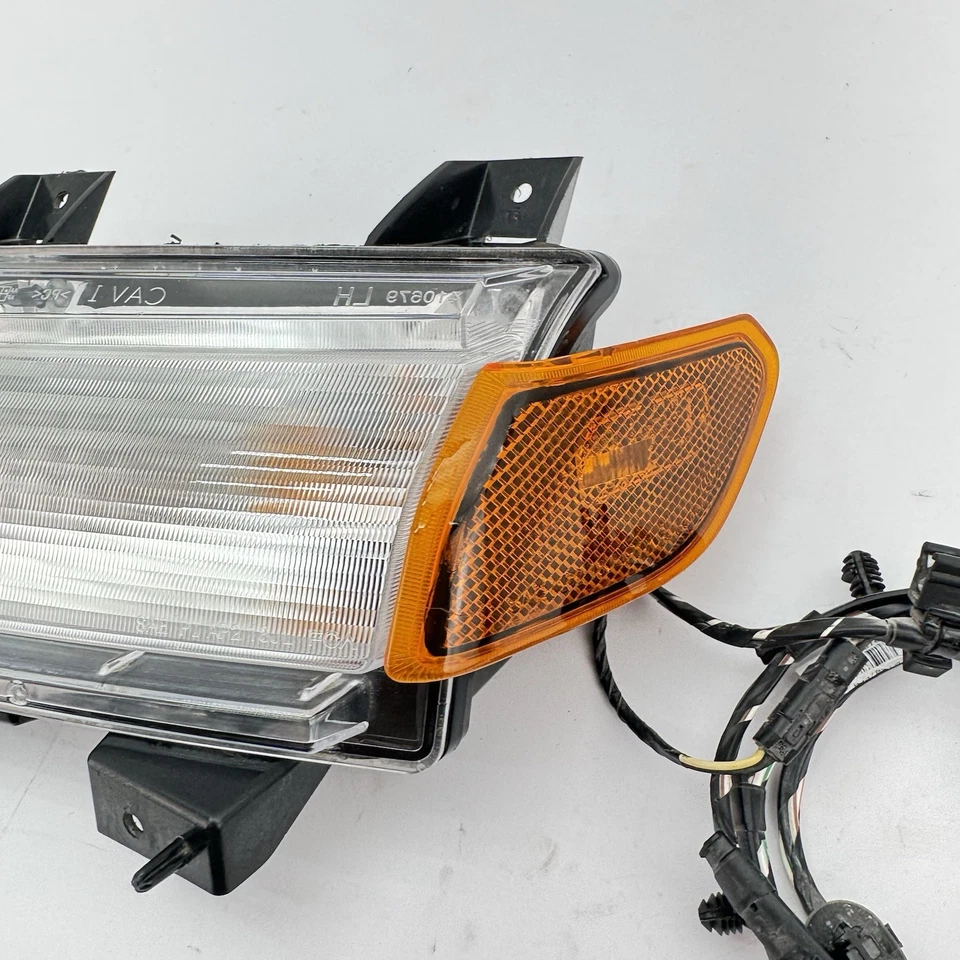 Luz halógena izquierda señal de giro Jeep Wrangler 2018-2023 68307245AH Foto 4 de 4
