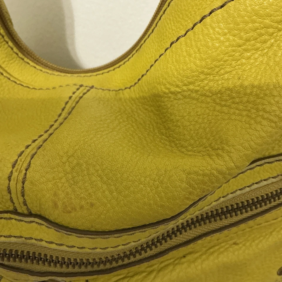 Bolso de hombro Fossil grande amarillo Morgan Foto 4 de 4