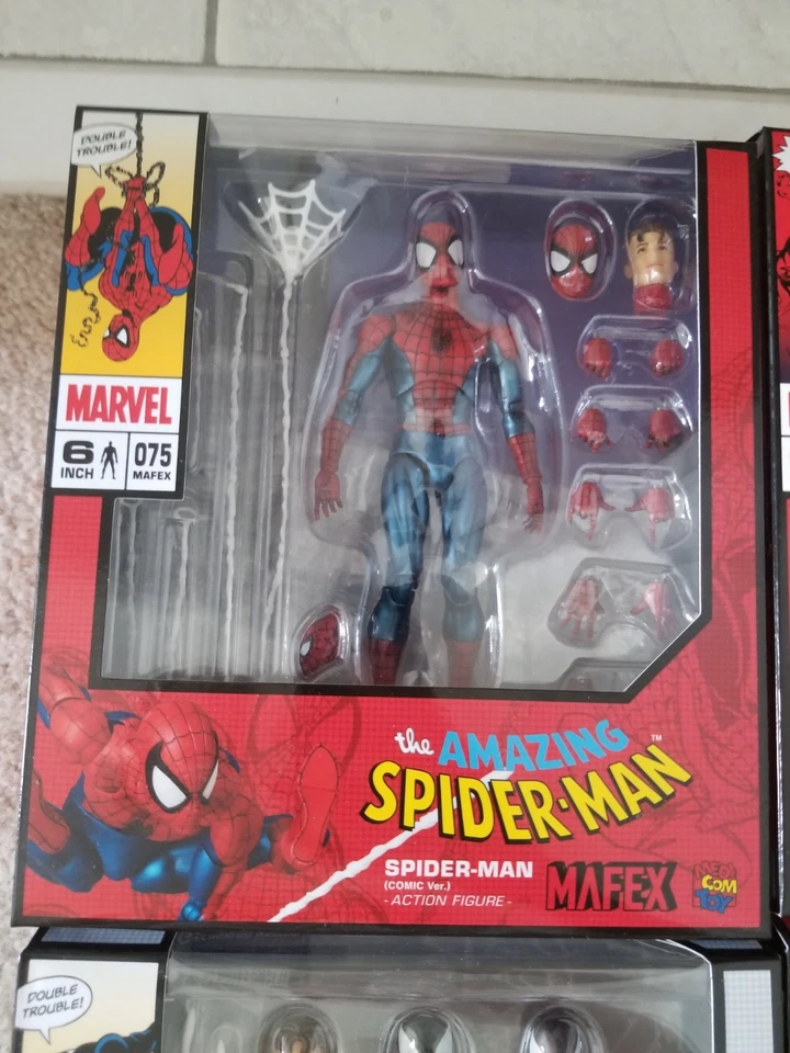 MAFEX Spider-Man Lot NEW Venom Black Costume Carnage Scarlet Spider USA Seller - Image 2 of 4