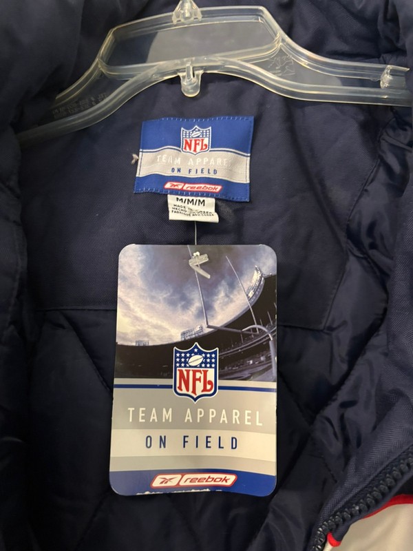 NFL Patriots Coach's Jacket by Reebok —  Size M