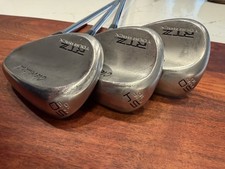 Cleveland RTZ Tour Rack Raw Wedge Set - 50 54 60 Mid Bounce - S400 Tour Issue Cleveland RTZ Tour Rack Raw Wedge Set - 50 54 60 Mid Bounce - S400 Tour Issue