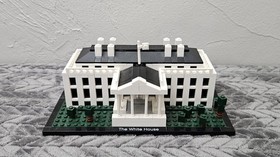 LEGO Architecture White House 21006 with Box & Manual 98% Complete Please Read 