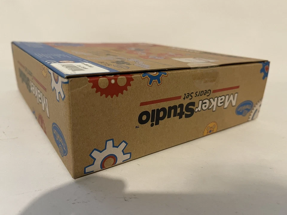 ThinkFun Maker Studio - Gears Building Kit for Budding Engineers, DIY Kit - Image 4 of 4