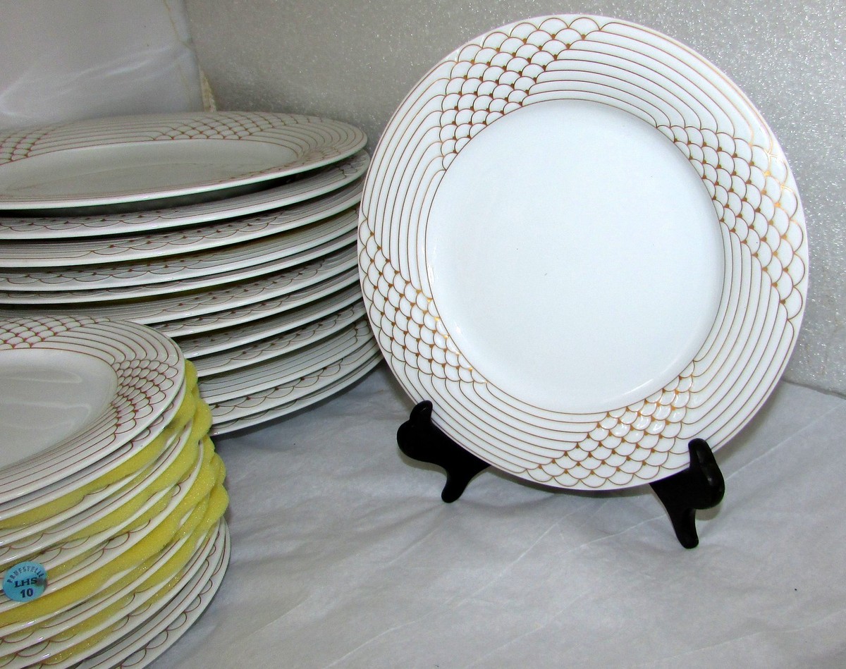 HUTSCHENREUTHER D'Oro Salad Plates Scala Gold Outlined Scale | eBay