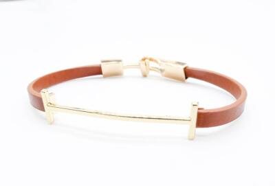 GORGEOUS Sculpted Gold Elongated T Bar Brown Leather Toggle Lock Clasp Bracelet