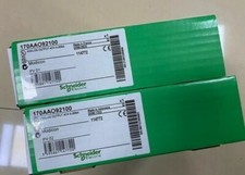 1PC Schneider 170AAO92100 Output Module PLC 1...