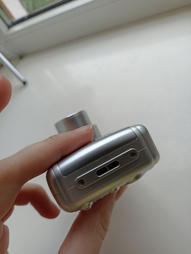 š„Fujifilm FinePix A850 Silver 8.2MP digital compact camera WORKing FULL Set BOX - Picture 7 of 7