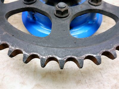 1990 Kawasaki ZX750H Ninja ZX 750 K582. rear sprocket and carrier