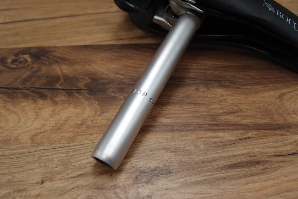 Asiento de turismo Selle San Marco Roccia sillín con tija de sillín 23,5 mm hecho en Italia Foto 4 de 4