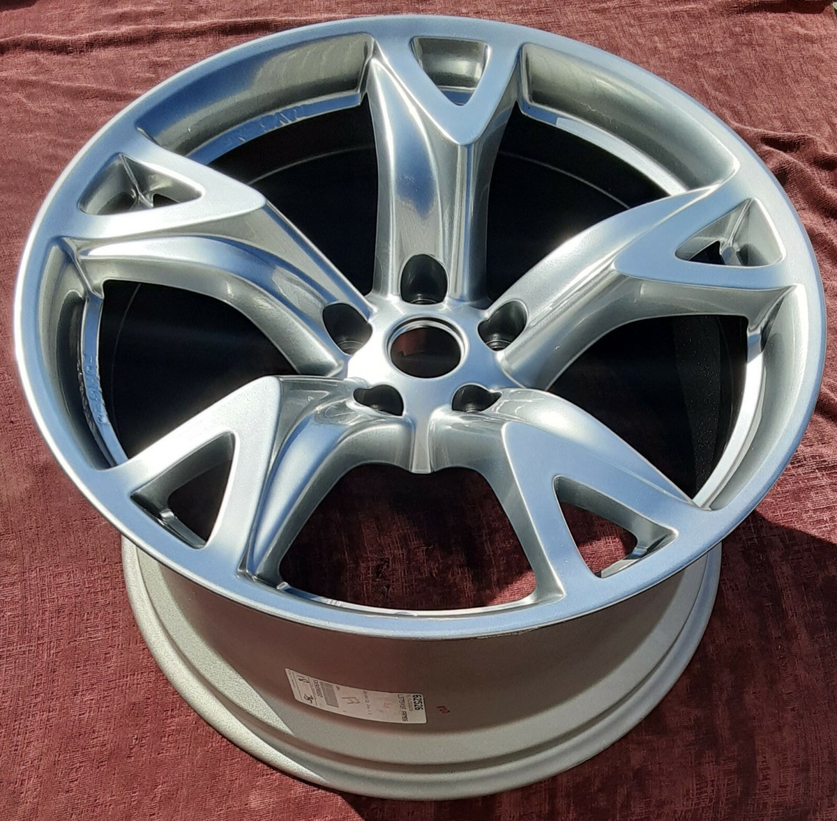 s-l1200.jpg s-l1200.jpg
