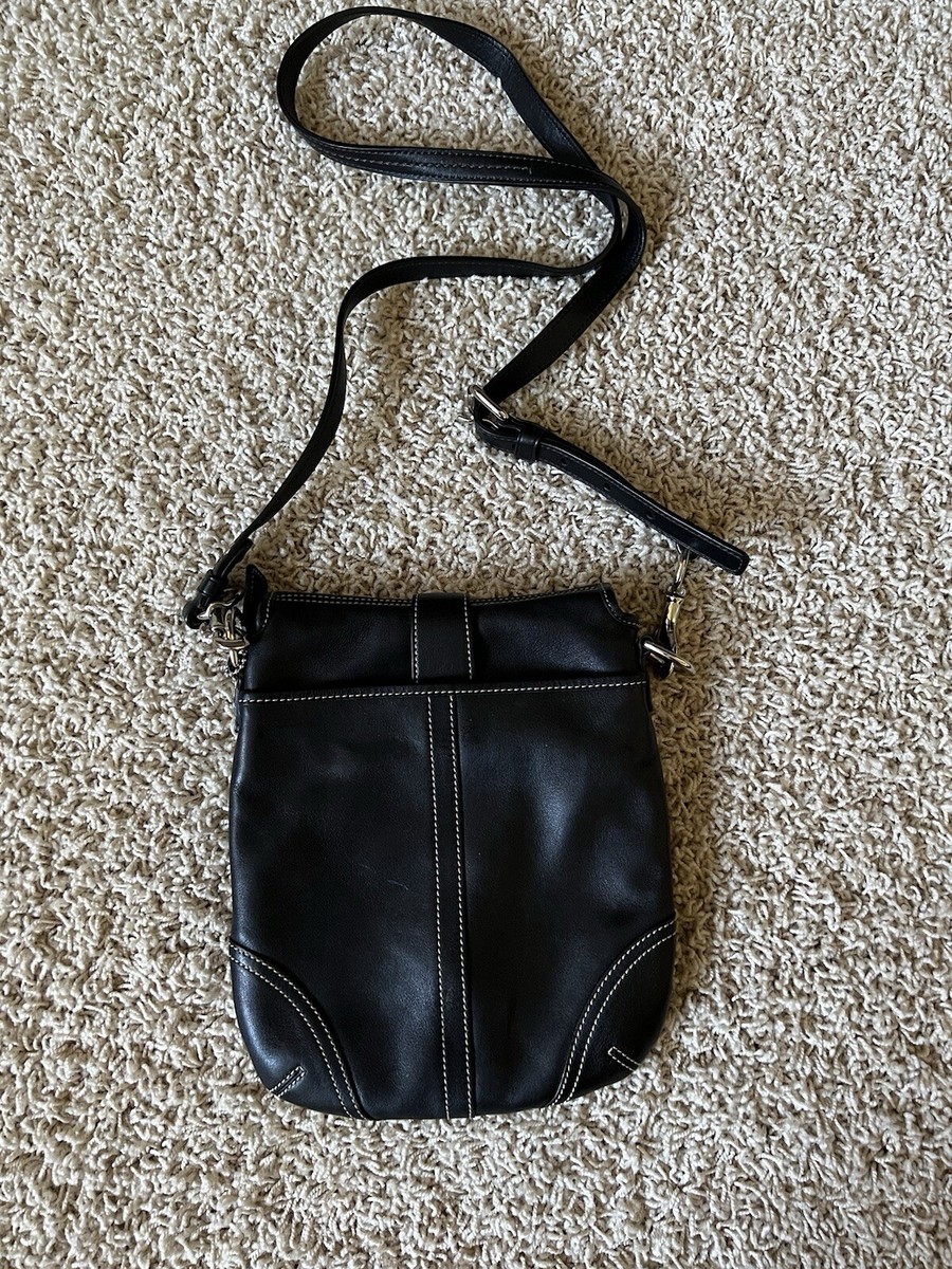Coach Small Soho Flap Crossbody Bag Black Leather Buckle Snap Hobo