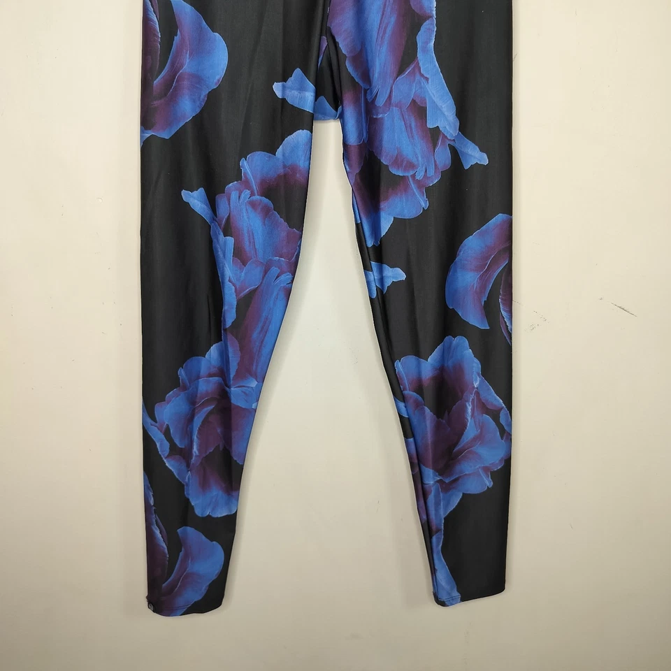 Leggings Onzie Estampado Floral S Pequeños Para Mujer 7/8 Largo Azul Púrpura Negro Foto 3 de 4