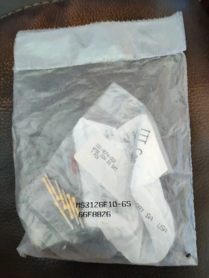 AMPHENOL ITT CANNON BURNDY Complete Connector with Pins and Shell MS3126F10-6S - Image 3 of 4