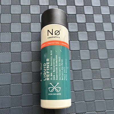 Nø cosmetics Liquid Refiner Toner Gesicht Poren Glycolsäure vegan 100 ml