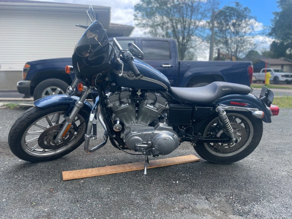 Harley-Davidson: Sportster - Image 2 of 3