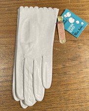NOS Miss Aris Leather Gloves Bone Color Size 6 1/2 Machine Washable