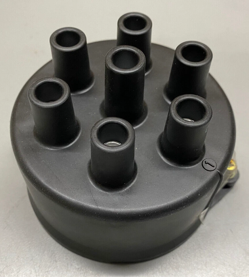 Tapa de distribuidor Bosch - 03185 / 22162-P800 - para Nissan / Datsun 280ZX 1981-1983 Foto 2 de 4