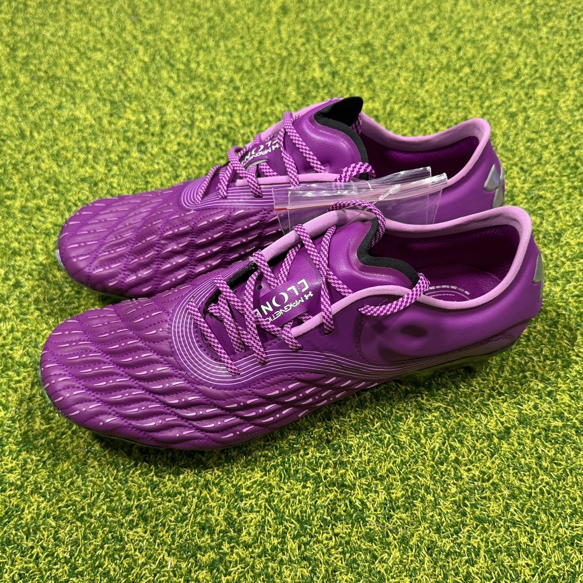 Under Armour Magnetico Elite FG Size Women Soccer Cleat Purple  3027160-500