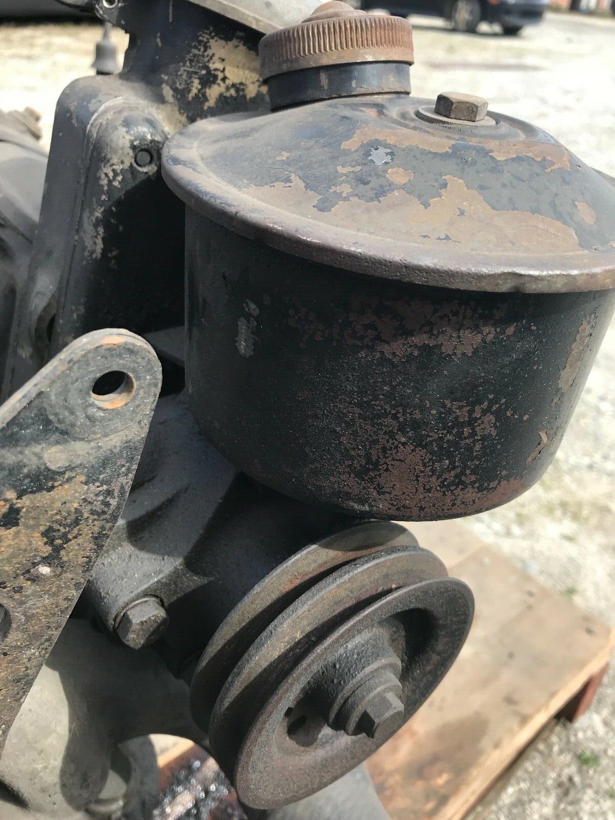 ROLLS ROYCE CLOUD PHANTOM BENTLEY P/S PUMP. WORLDS LARGEST USED PARTS INVENTORY