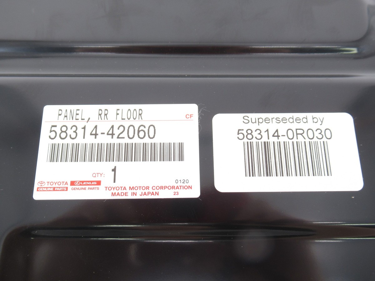Genuine OEM Toyota 58314-0R030 Left Rear Floor Side Panel 19-25