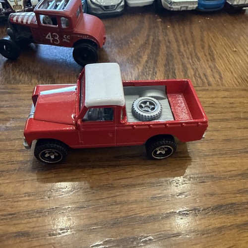 Hot Wheels Land Rover Series 3 Pickup - Toy Car - M