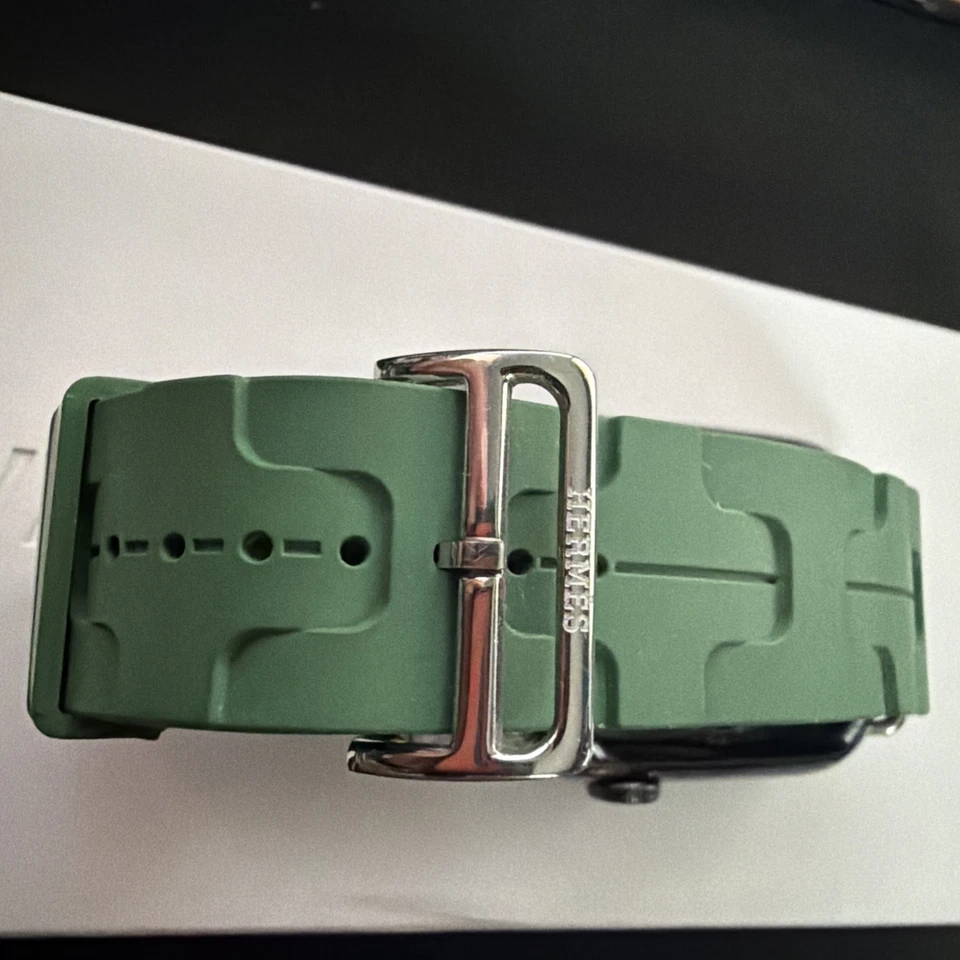 Apple Watch Series 7 GPS+LTE 45MM Graphite Stainless Steel Case Abyss Blue Band - Image 3 of 4