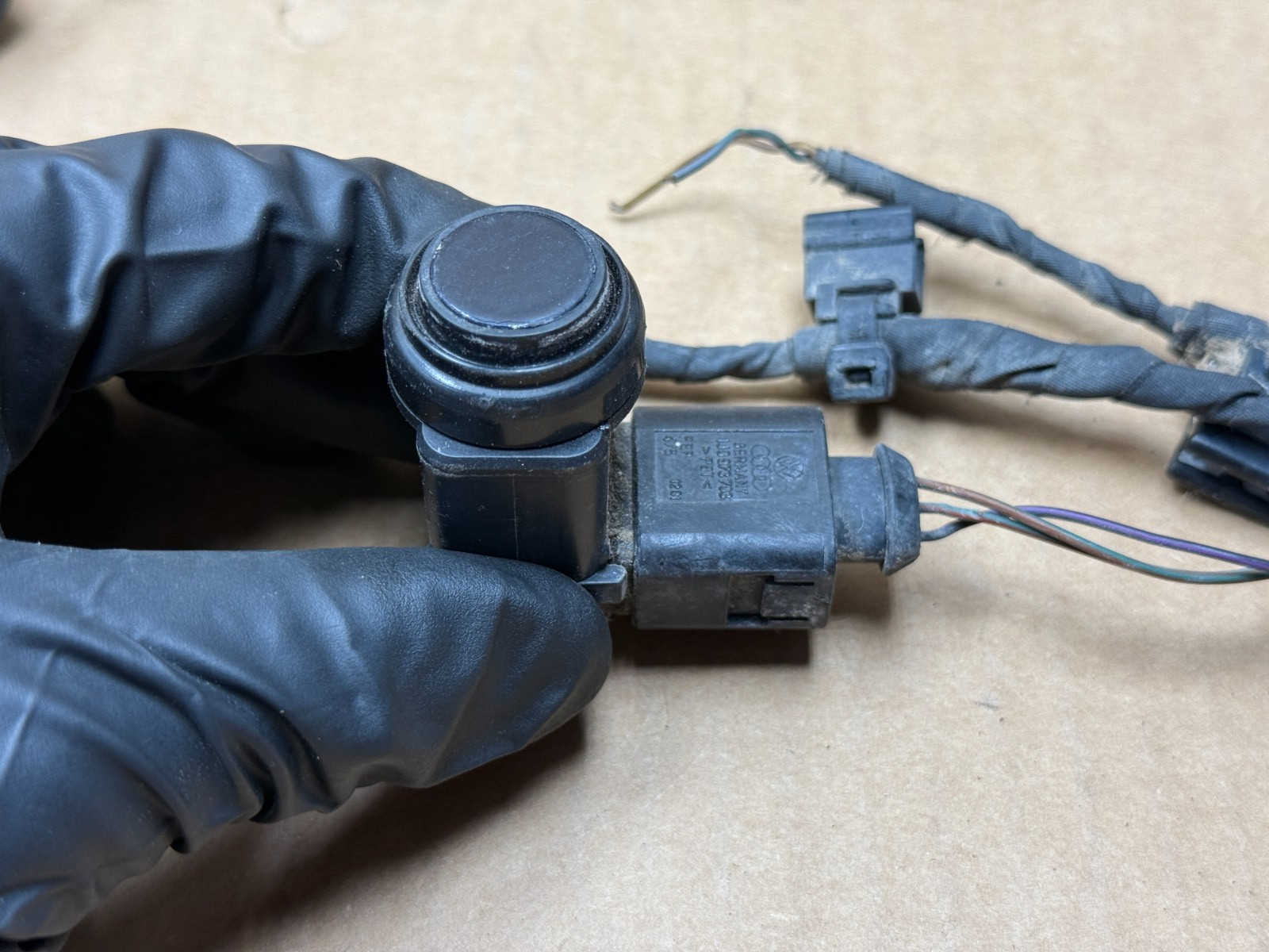06-12 Bentley Continental Flying Spur Rear Bumper Parking Sensor Wiring PO44 OEM