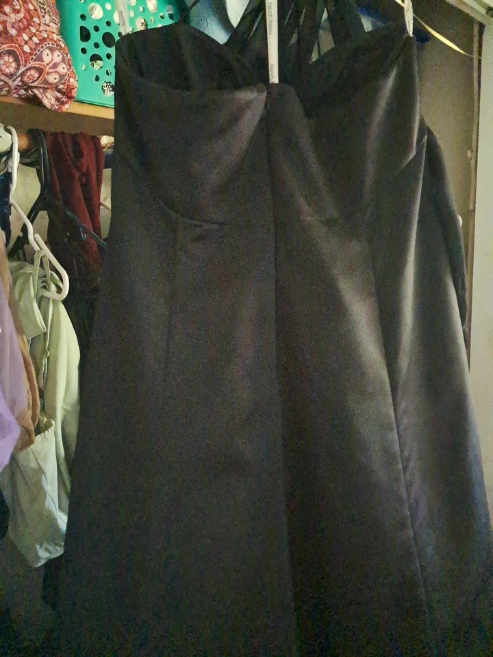 David's Bridal Size 20 Black Wedding Dress - Image 4 of 4