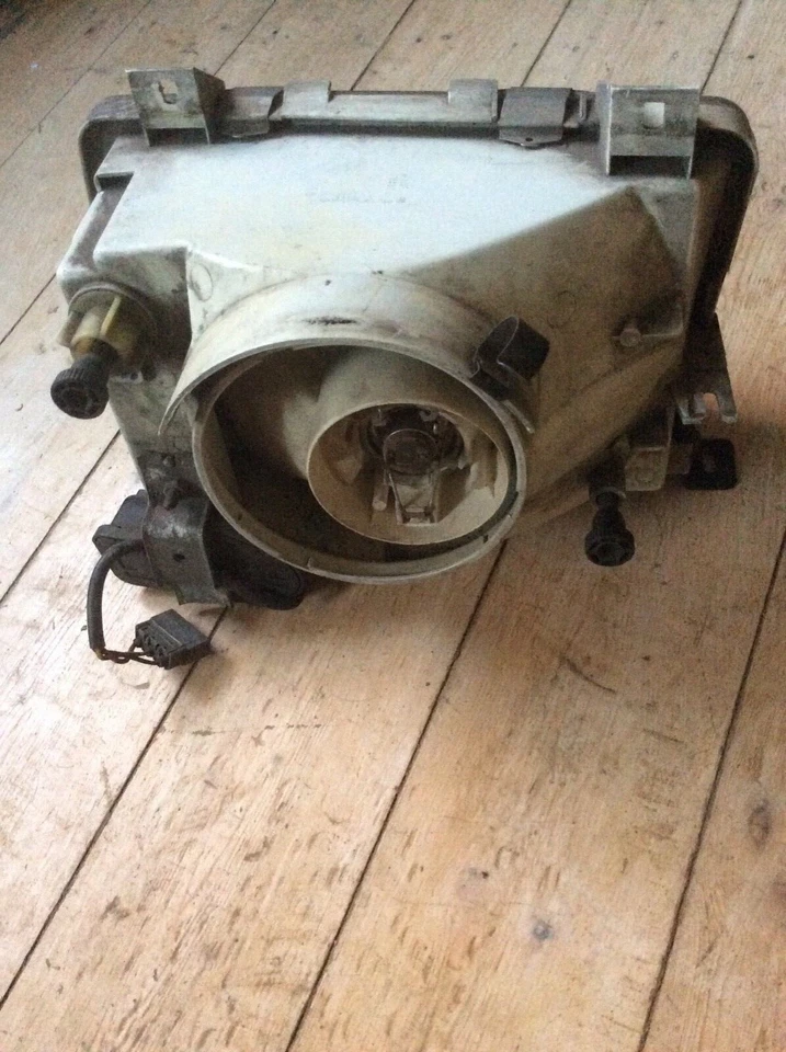 Saab 9000 Scheinwerfer 85-90 rechts komplett Wischermotor + Arm Bosch 0390206820 Foto 4 de 4