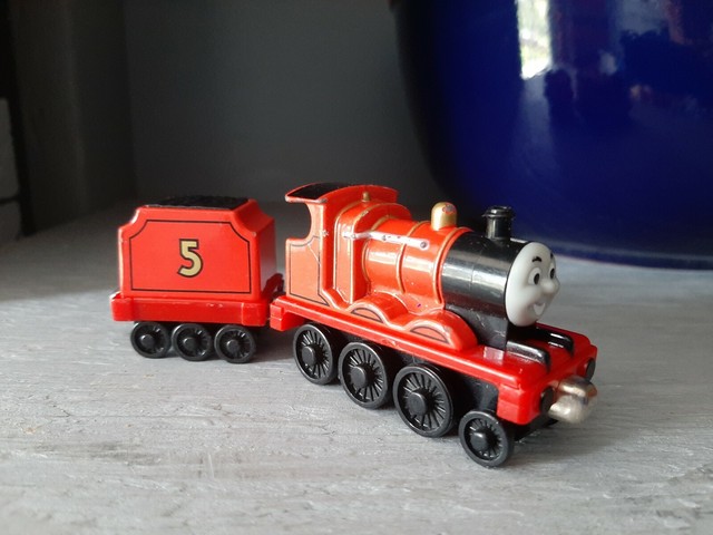 diecast thomas the train set