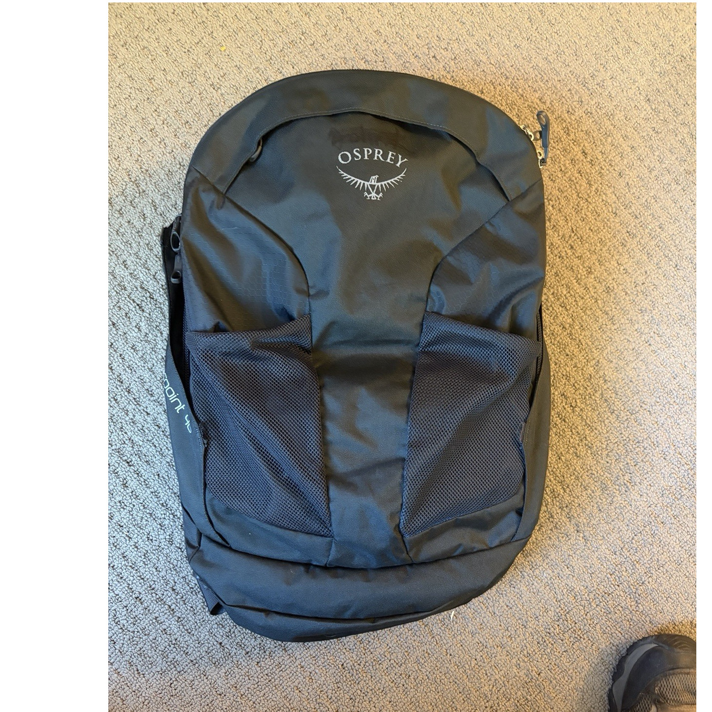 Osprey Farpoint 40 Hiking Backpack 40L Hip Belt Black Nylon Unisex