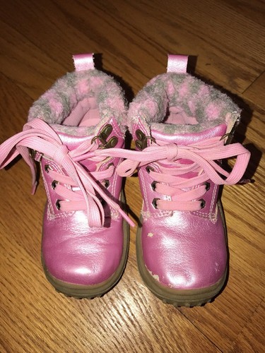 CARTER'S Shimmer Pink Faux Fur Plaid ALASKA Boots Toddler Girls Shoes Sz 9 # - Picture 3 of 6