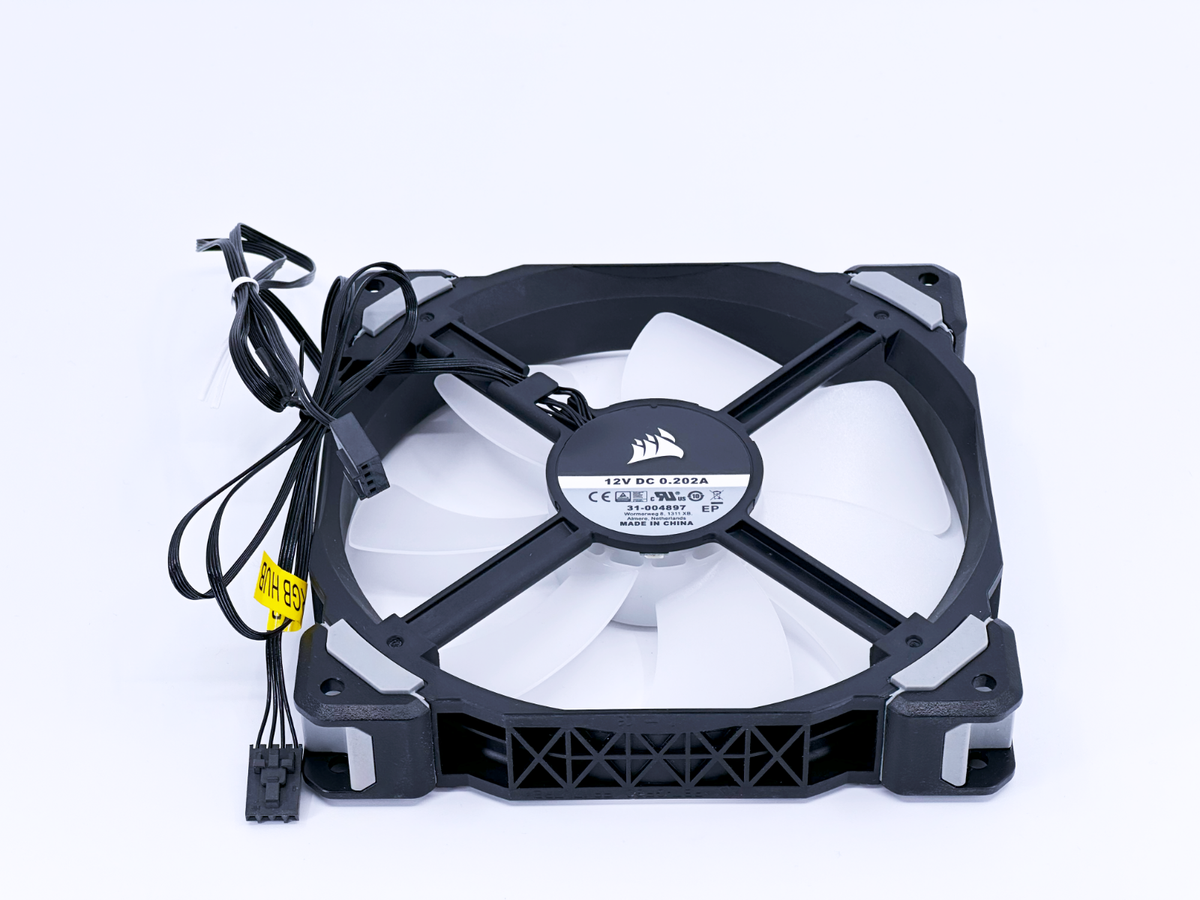 Corsair 31-004897 ML140 Pro 140mm RGB LED Fan | 12V DC 0.202