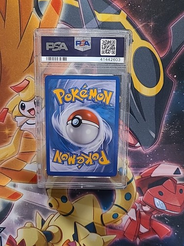 Pokémon TCG PSA 8 2011 Tropical Beach BW28 Praia Tropical Portuguese - Picture 6 of 7
