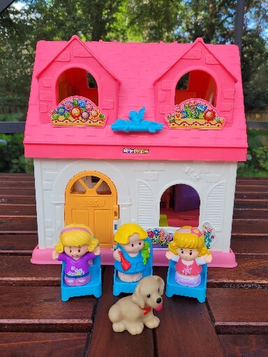 Fisher Price Little People Music Sound Play Family House Pink Roof  Furniture