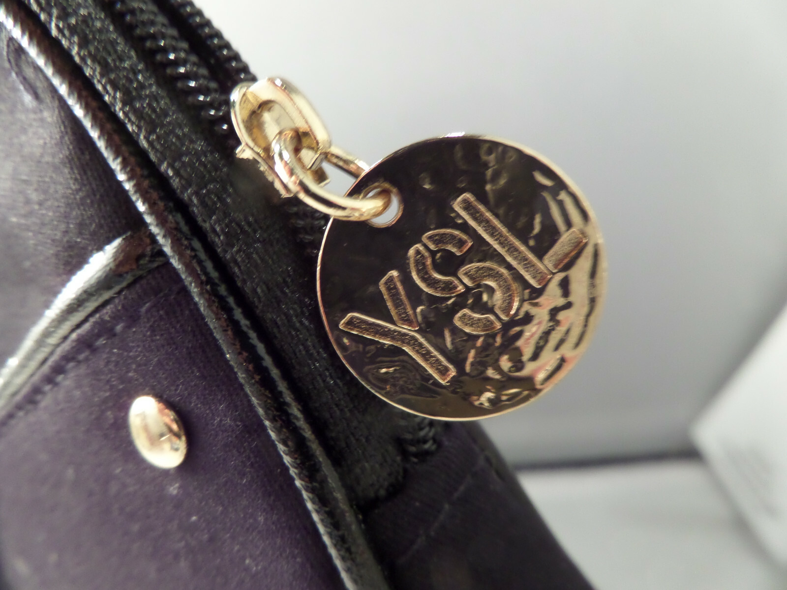 Borsa cosmetica trucco Yves Saint Laurent YSL nera pochette pochette tracolla NUOVA