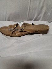 Jasmin Newton Tan Sandals Size 6.5