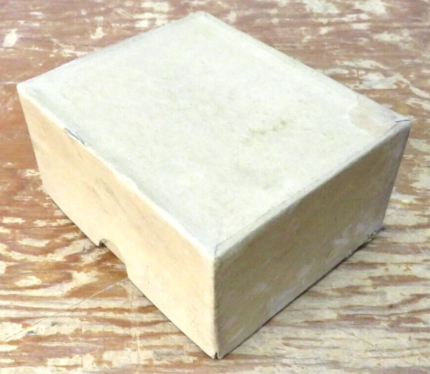 Antique Five Gross Box (Approx. 720) of Anchor Brand 3/8" Wire Buckles - Image 4 of 4