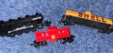Fletcher Barnhardt White HO Scale Shell Oil Promo Locomotive Train Set Push