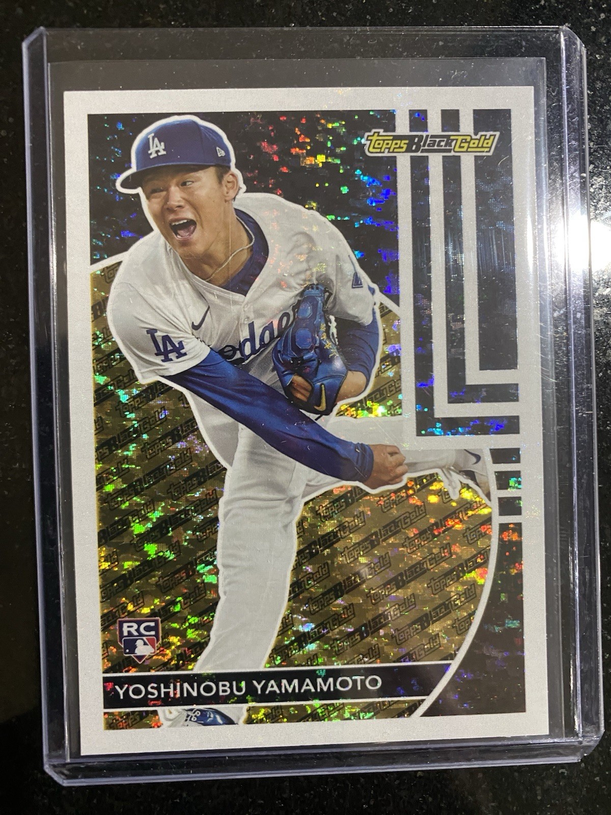 2024 Topps Update Series - Topps Black Gold Yoshinobu Yamamoto #BG-13 (RC)