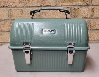 STANLEY Classic Metal Lunch Box 10 QT/9.5L HAMMERTONE GREEN Unused w/Tag, Flaws